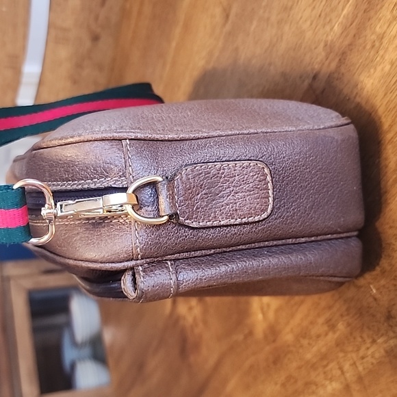 Gucci Brown Leather Crossbody Bag with Green and Red Strap - Picture 4 of 16